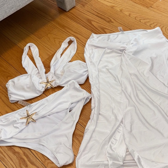 White Bikini Three Piece Set with Gold Starfish Accents - Picture 5 of 6